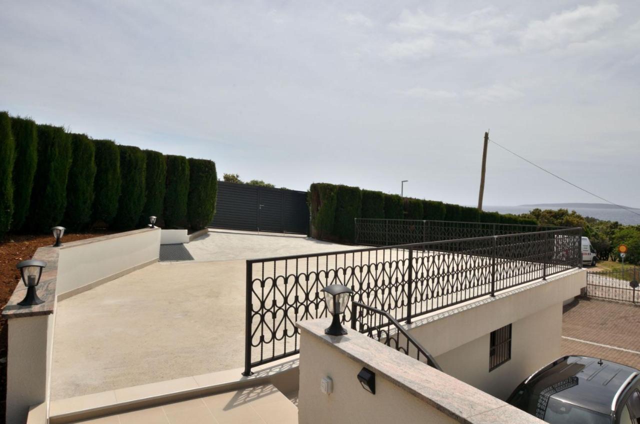 Apartments Villa Sofia Martinšćica Exterior foto